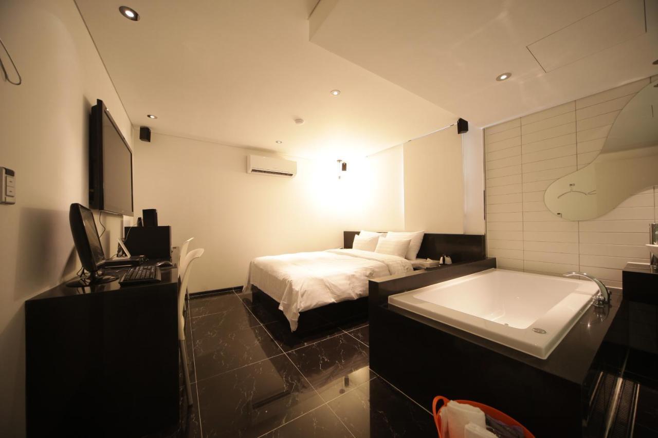 Hotel Pop Jongno โซล ภายนอก รูปภาพ